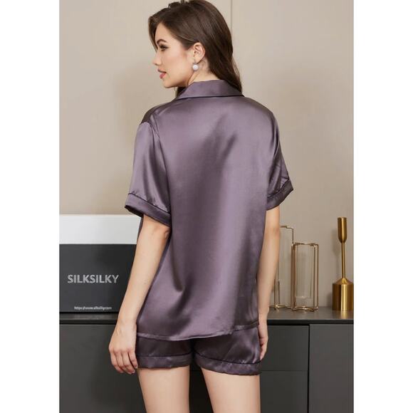 SilkySilk Women's 100% Mulberry Silk Short Sleeve Pajama Set - Picture 2 of 9